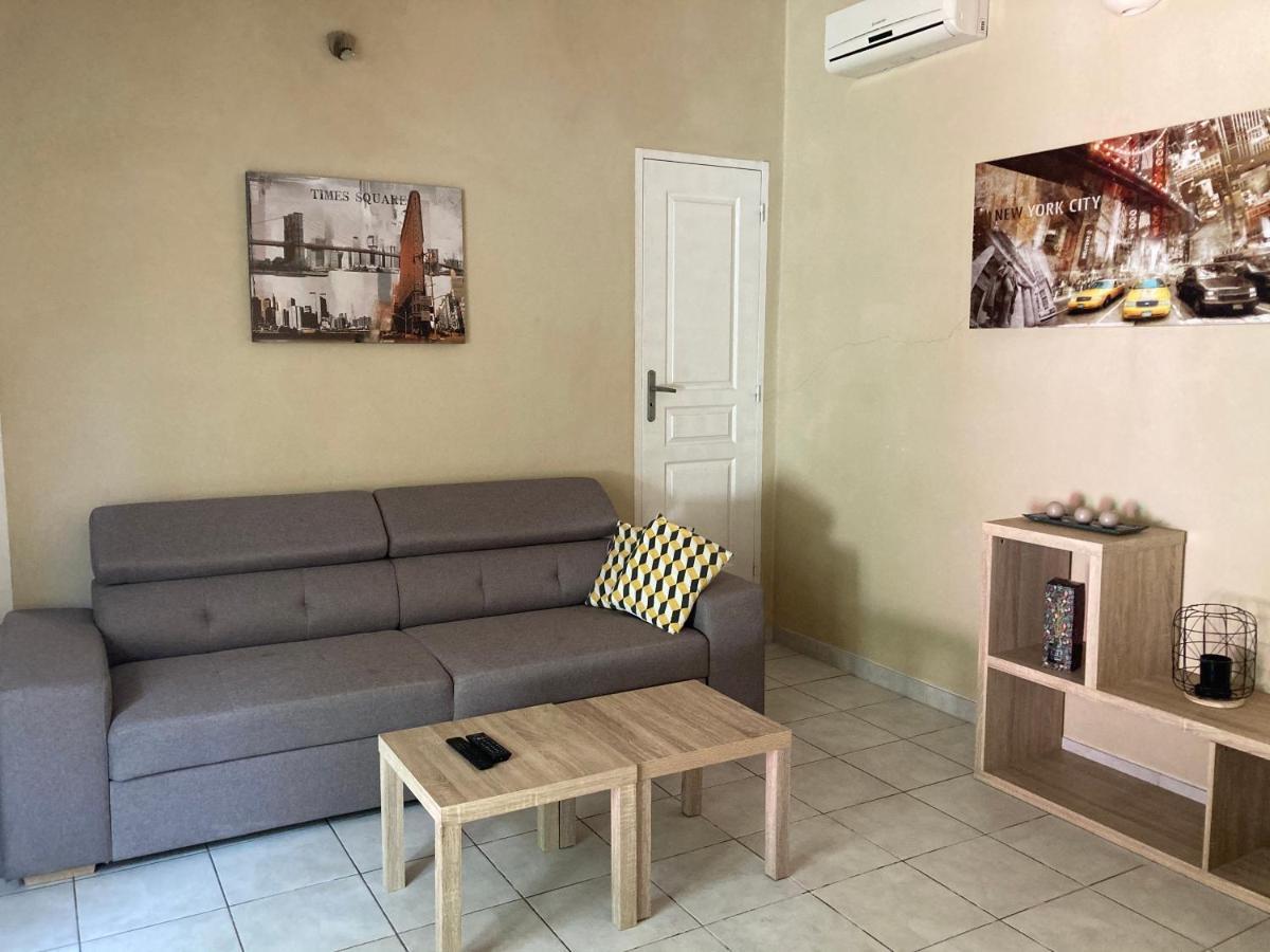 Petite Maison De Campagne โบนิฟาซิโอ ภายนอก รูปภาพ